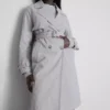 Alapvető, övvel ellátott trenchcoat