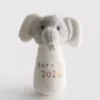 „Born in 2026” feliratú csörgő játék