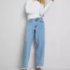 Pamut denim magas derekú, keskeny szárú farmer