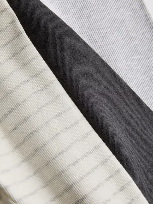 0–18 hónap | 3 db-os újszülött leggings