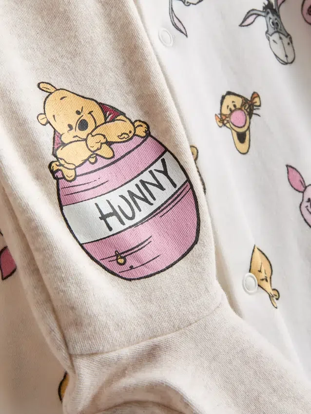 0–9 hónap | 5 darabos Disney Micimackó újszülött kezdő szett