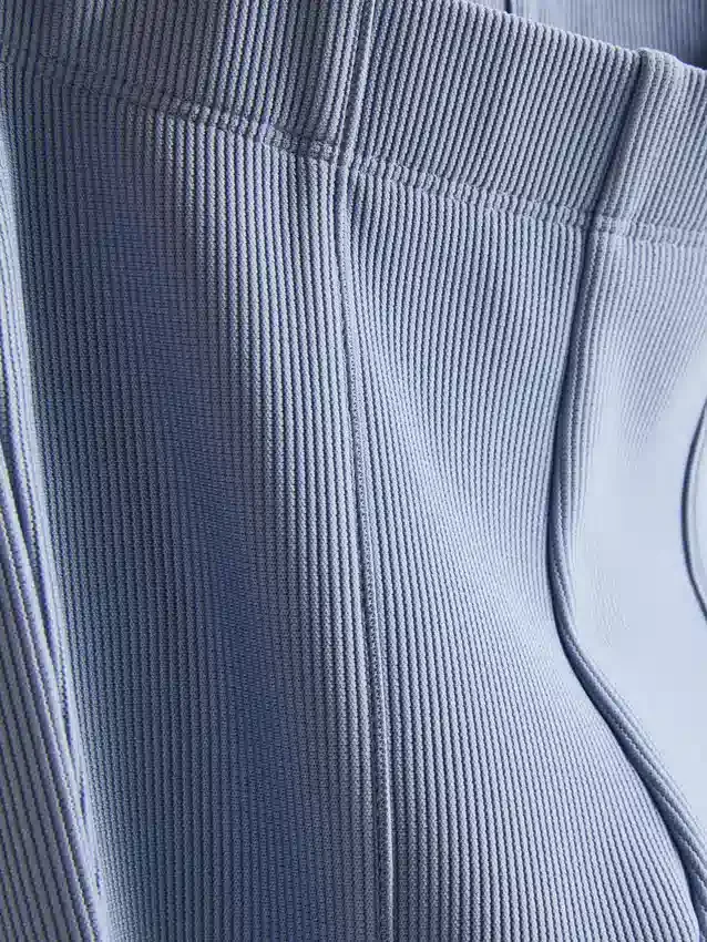 1,5–8 év | oszmán textúrájú, tágas szárú leggings