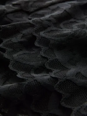 3 db-os csipkés bandeau tanga szett