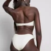 3D-s virágmintás bandeau bikini felső