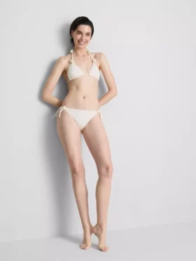 3D-s virágmintás háromszög alakú bikini felső