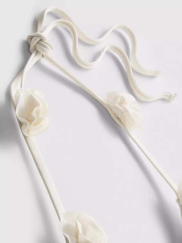 3D-s virágmintás háromszög alakú bikini felső