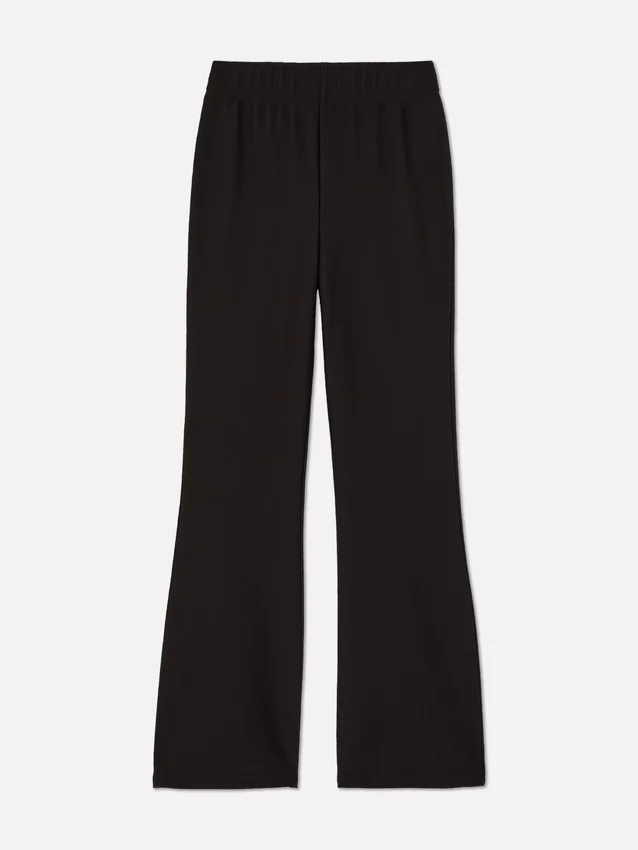 7–15 év | bordázott, táguló szárú leggings