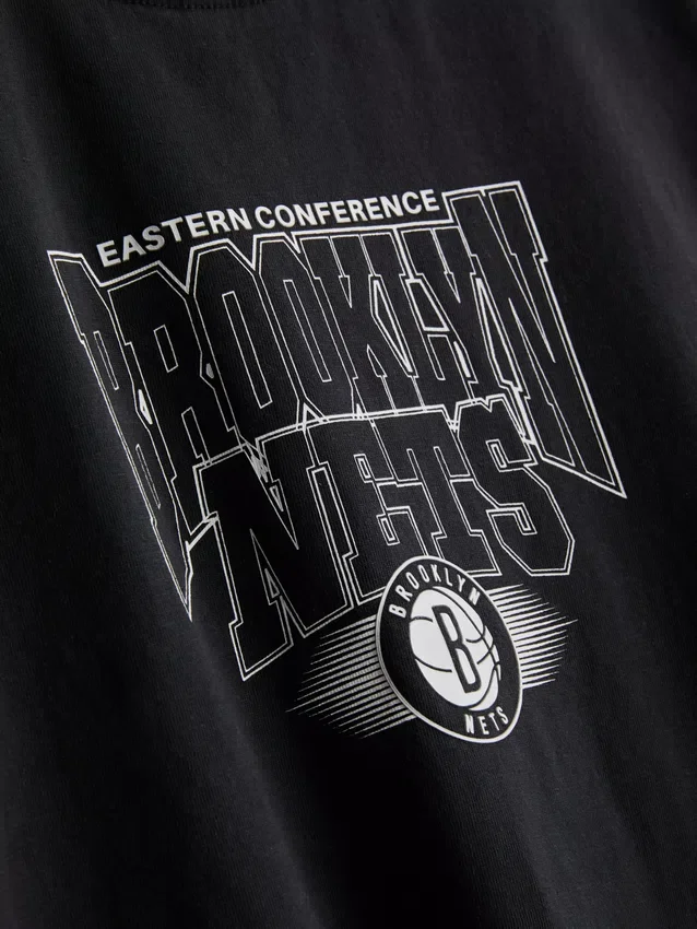 7–15 éves korosztály | NBA Brooklyn Nets póló