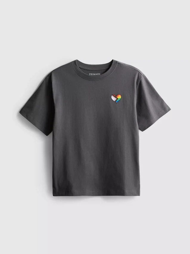 7–15 éves korosztály | „Pride” grafikás póló
