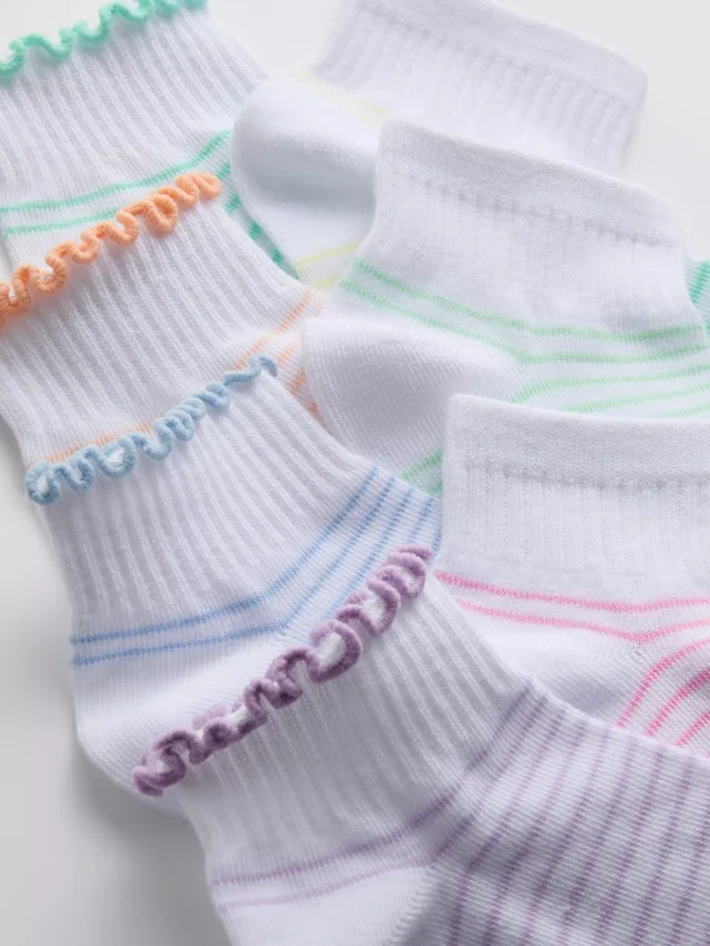 7 db-os, többszínű csíkos bokazokni
