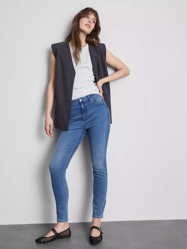 A legjobb magas derekú skinny farmer