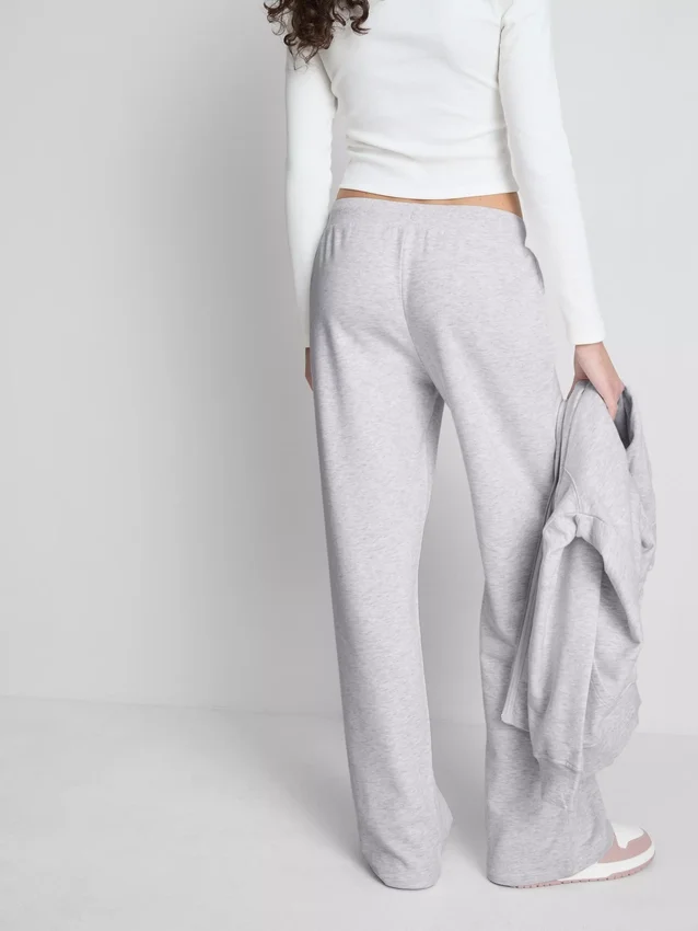 A Primark-kollekció | egyenes szárú joggingnadrág