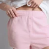 A Primark-kollekció | Gombos részletekkel ellátott, magas pamut tartalmú rövidnadrág