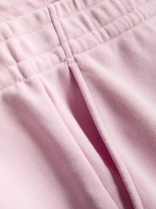 A Primark-kollekció | Gombos részletekkel ellátott, magas pamut tartalmú rövidnadrág