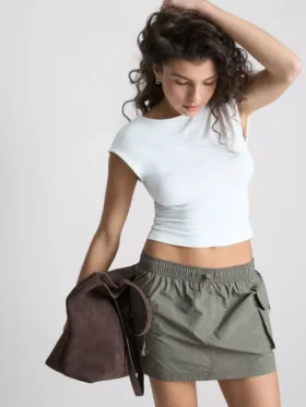A Primark kollekció | hátul nyitott, rövid ujjú felső