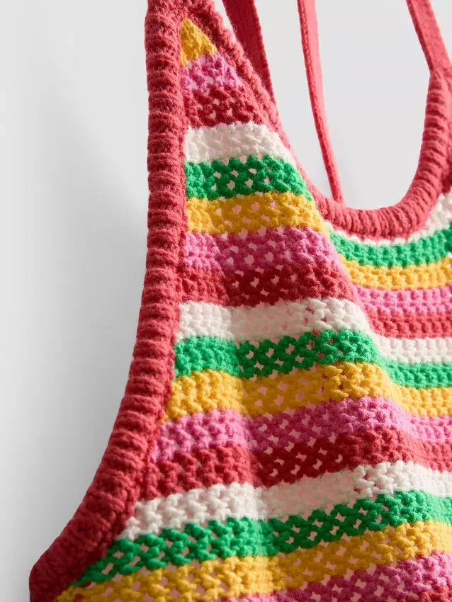 A Primark-kollekció | kötött nyakpántos felső