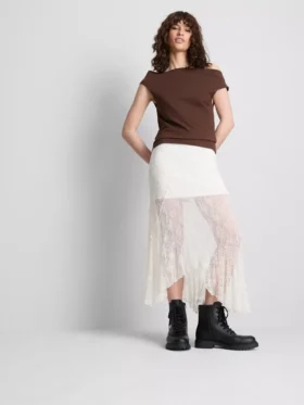 A Primark-kollekció | pamutban gazdag, vállakat szabadon hagyó felső