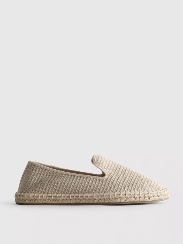 Alacsony szárú, kötött espadrill
