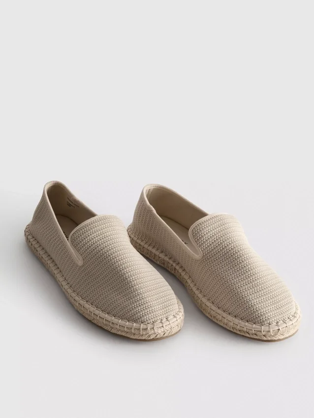 Alacsony szárú, kötött espadrill