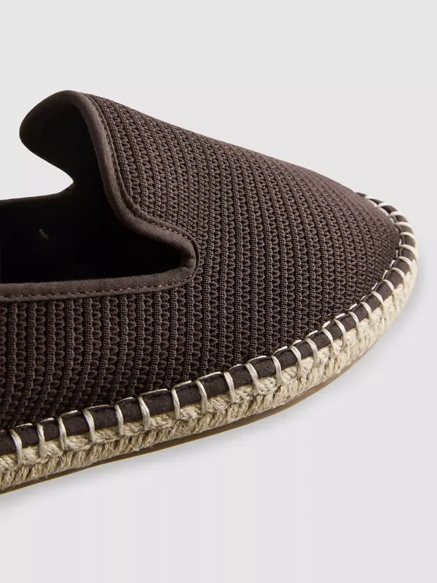 Alacsony szárú, kötött espadrill