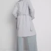 Alapvető, övvel ellátott trenchcoat