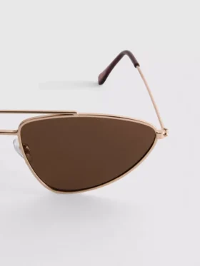 Aviator stílusú fémkeretes napszemüveg