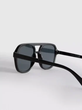 Aviator stílusú napszemüveg