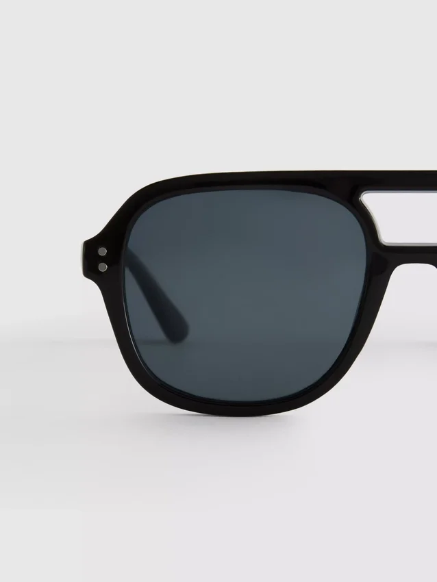 Aviator stílusú napszemüveg