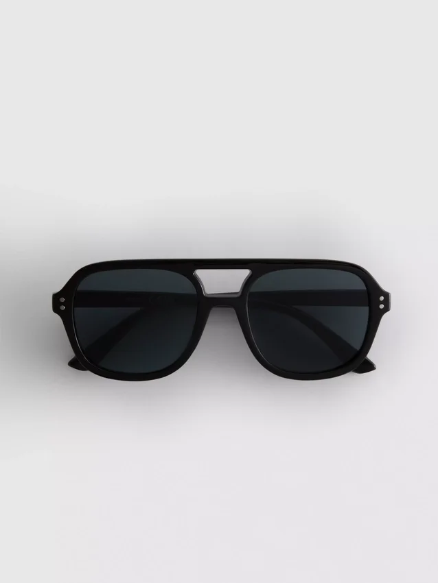 Aviator stílusú napszemüveg