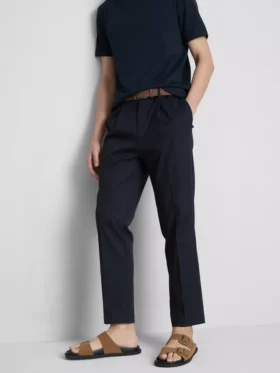Az Edit slim fit barizsolt nadrág