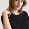 Az Edit slim fit póló