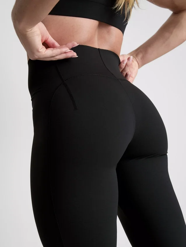 Bodysculpt Performance magas derékú, táguló szárú leggings