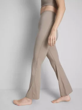 Bodysculpt teljesítményorientált, tágas szárú leggings