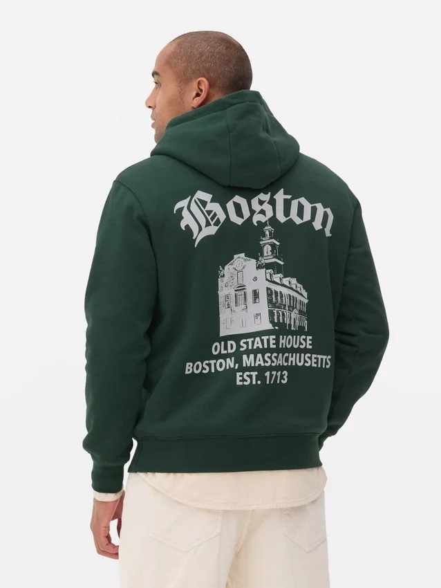 Boston grafikás kapucnis pulóver