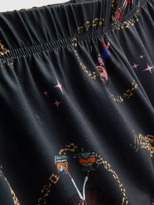 Bratz grafikás, boyfriend stílusú rövid pizsama