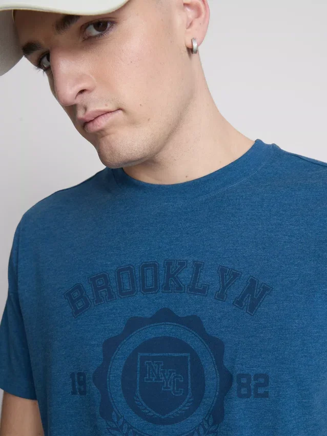 Brooklyn varsity rövid ujjú póló