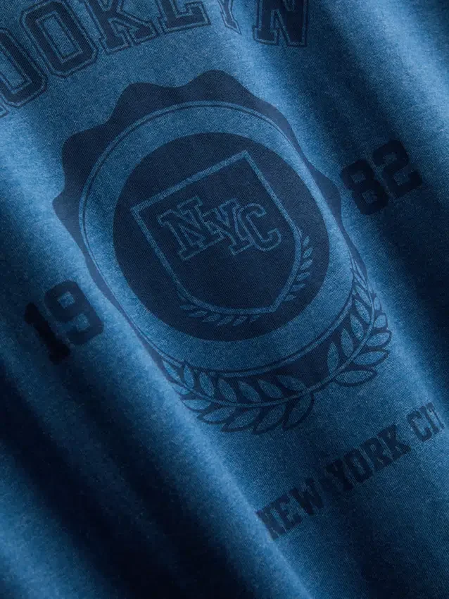 Brooklyn varsity rövid ujjú póló