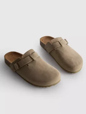 Csatos papucs