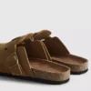 Csatos papucs