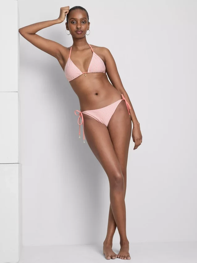 Csíkos tengeri csillag mintás háromszög alakú bikini felső