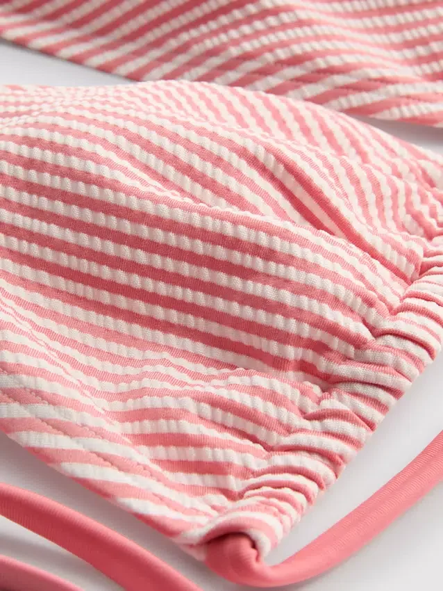 Csíkos tengeri csillag mintás háromszög alakú bikini felső