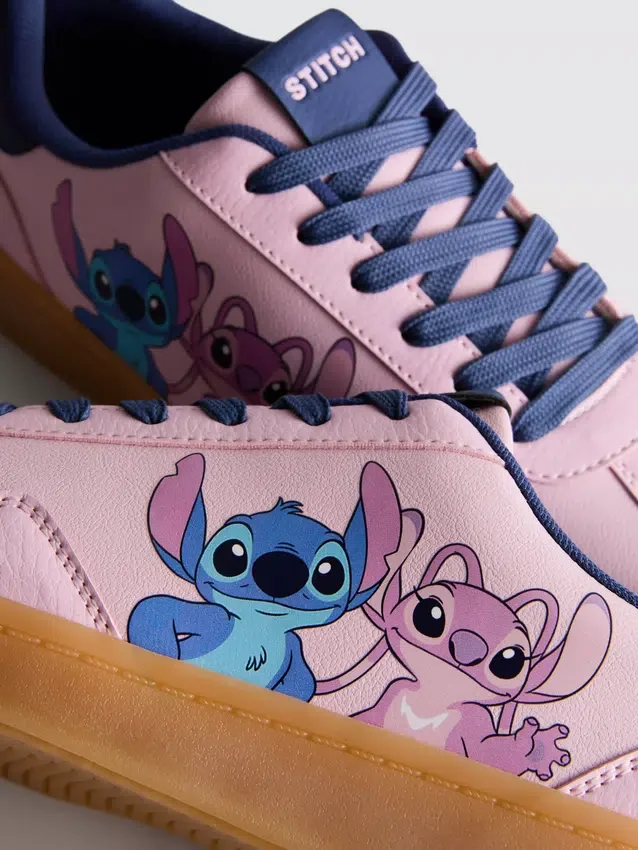 Disney Stitch gumitalpú cipő