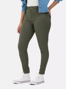 Essential közepes derékmagasságú skinny farmer | normál