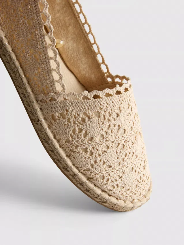 Fűzős espadrill