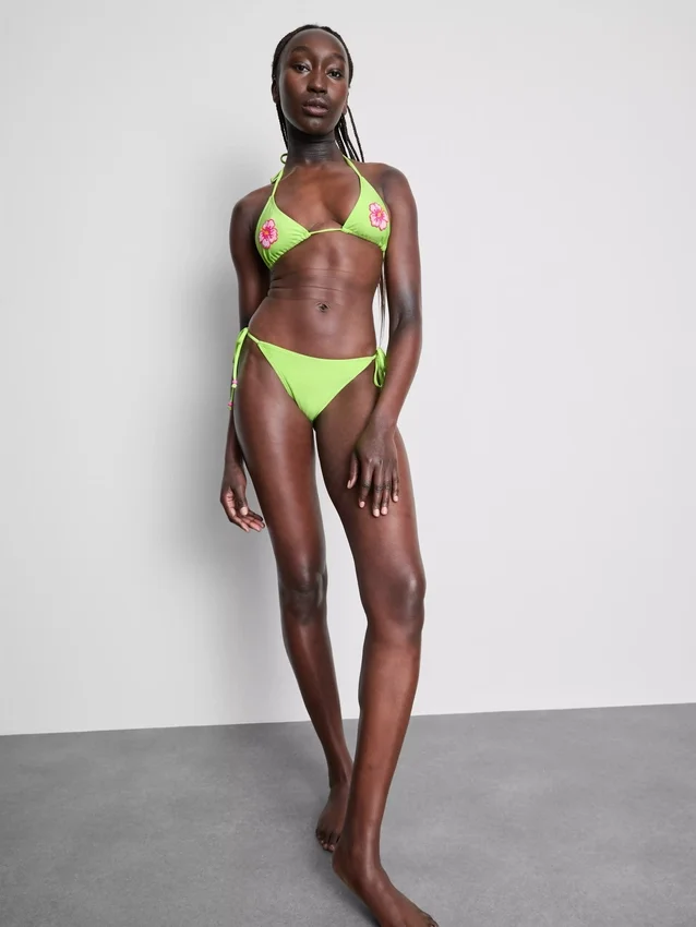 Gyöngyös, oldalt kötős bikini alsó