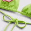 Gyöngyös virágmintás háromszög alakú bikini felső