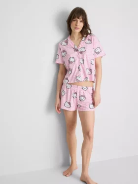 Hello Kitty rövid, boyfriend stílusú pizsama