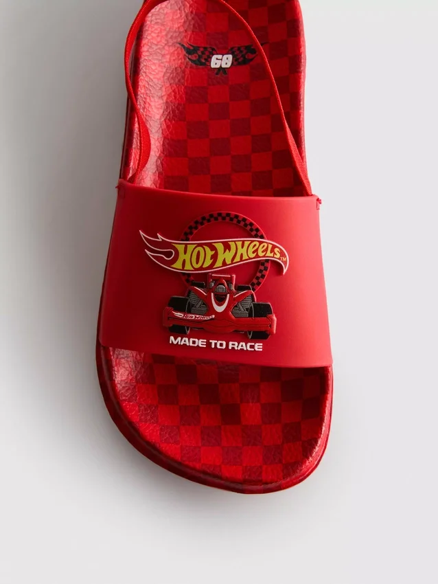 Hot Wheels hátul nyitott papucs