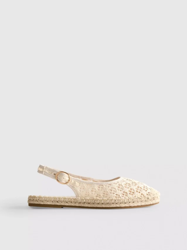 Hátsó pántos espadrill szandál