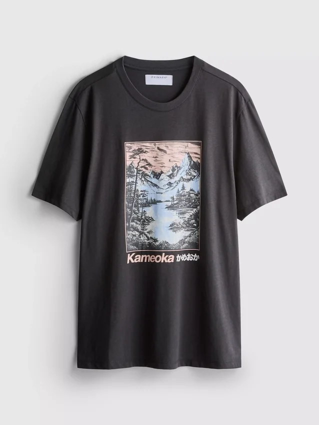 Kameoka grafikus póló